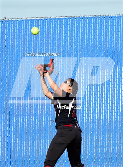 Thumbnail 2 in Sierra Vista vs Desert Oasis photogallery.