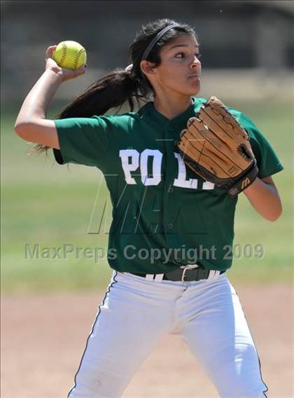 Thumbnail 3 in St. Paul vs. Poly (Savanna Tournament) photogallery.
