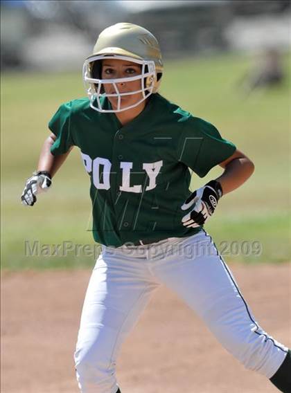 Thumbnail 1 in St. Paul vs. Poly (Savanna Tournament) photogallery.