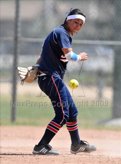 Thumbnail 3 in St. Paul vs. Poly (Savanna Tournament) photogallery.