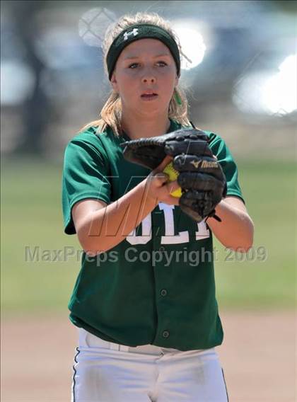 Thumbnail 2 in St. Paul vs. Poly (Savanna Tournament) photogallery.