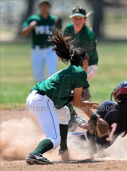 Thumbnail 2 in St. Paul vs. Poly (Savanna Tournament) photogallery.
