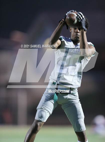 Thumbnail 2 in Tahquitz @ Harvard-Westlake (CIFSS D12 Playoffs) photogallery.