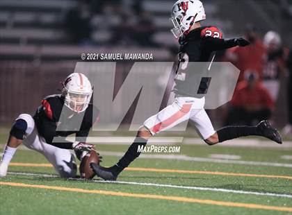 Thumbnail 1 in Tahquitz @ Harvard-Westlake (CIFSS D12 Playoffs) photogallery.