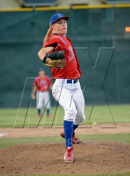Thumbnail 3 in Reno vs Spanish Springs (NIAA D1 Playoff Game) photogallery.