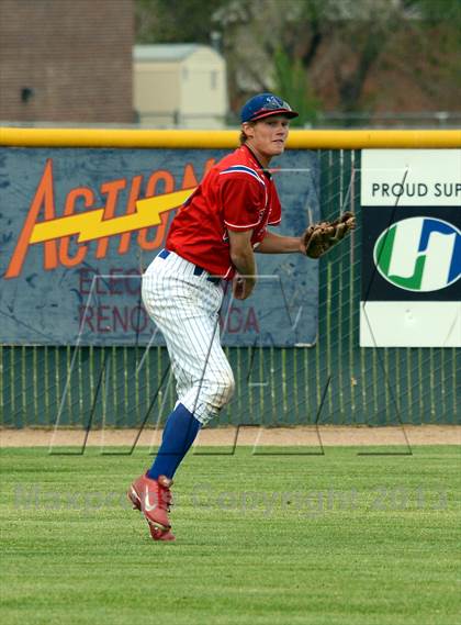 Thumbnail 3 in Reno vs Spanish Springs (NIAA D1 Playoff Game) photogallery.