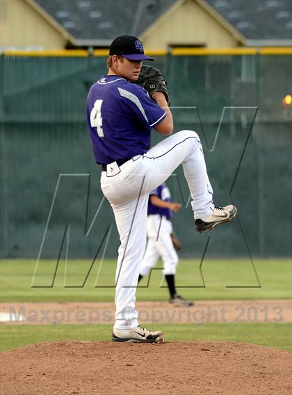 Thumbnail 3 in Reno vs Spanish Springs (NIAA D1 Playoff Game) photogallery.