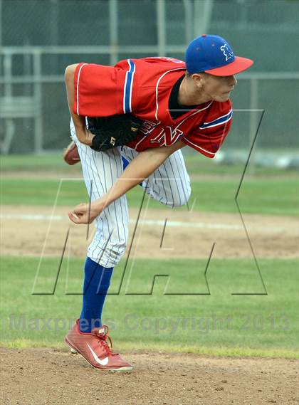 Thumbnail 2 in Reno vs Spanish Springs (NIAA D1 Playoff Game) photogallery.