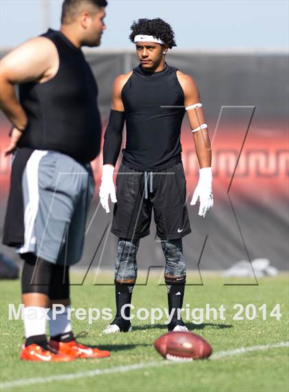 Thumbnail 1 in Great Oak vs. Escondido (SDSU Passing Tournament) photogallery.