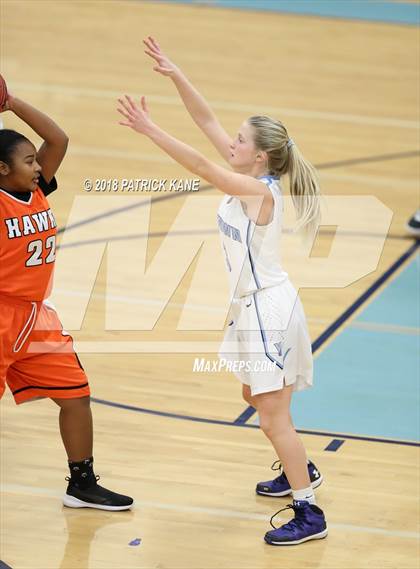 Thumbnail 3 in Hayfield @ Yorktown photogallery.