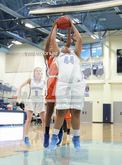 Thumbnail 1 in Hayfield @ Yorktown photogallery.