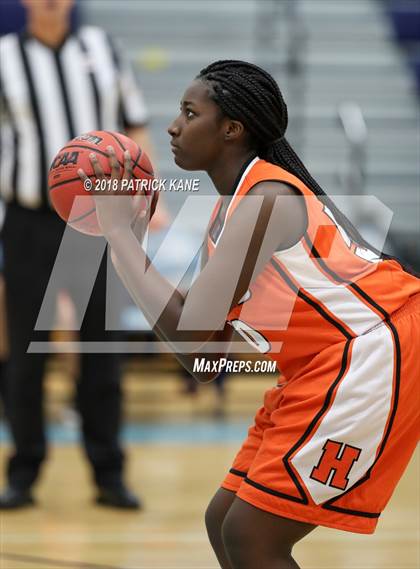 Thumbnail 1 in Hayfield @ Yorktown photogallery.