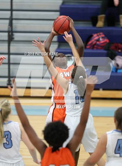 Thumbnail 3 in Hayfield @ Yorktown photogallery.