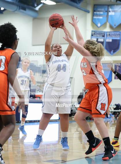 Thumbnail 3 in Hayfield @ Yorktown photogallery.