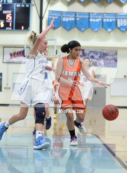 Thumbnail 2 in Hayfield @ Yorktown photogallery.