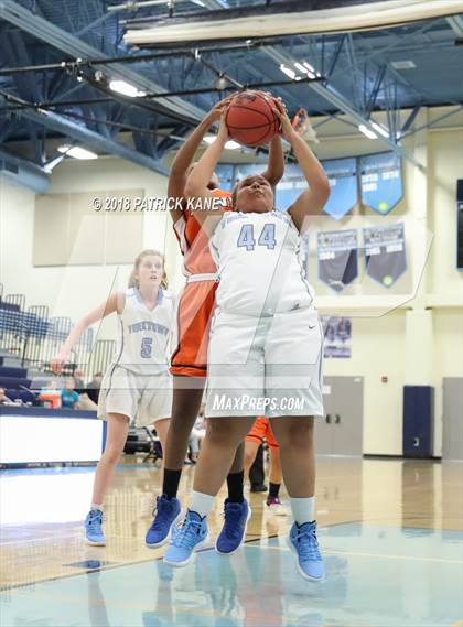 Thumbnail 2 in Hayfield @ Yorktown photogallery.