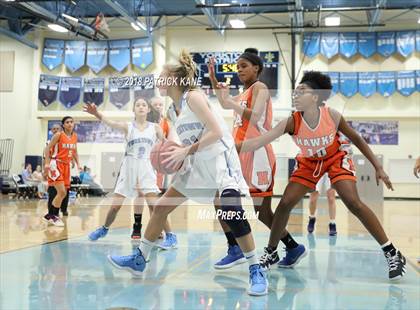 Thumbnail 3 in Hayfield @ Yorktown photogallery.