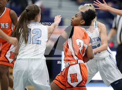 Thumbnail 2 in Hayfield @ Yorktown photogallery.