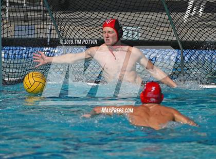 Thumbnail 2 in Foothill vs. San Clemente (CIF SS D2 Final) photogallery.