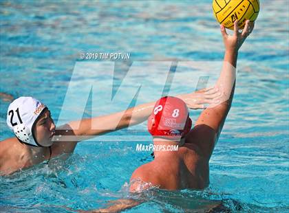 Thumbnail 2 in Foothill vs. San Clemente (CIF SS D2 Final) photogallery.