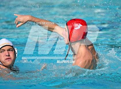 Thumbnail 2 in Foothill vs. San Clemente (CIF SS D2 Final) photogallery.