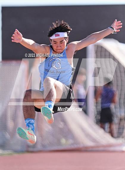 Thumbnail 2 in Villa Park @ Portola photogallery.