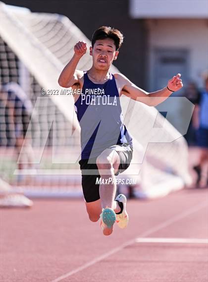 Thumbnail 2 in Villa Park @ Portola photogallery.