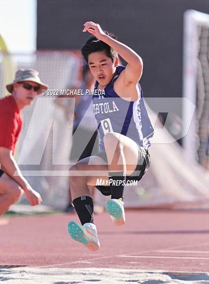 Thumbnail 1 in Villa Park @ Portola photogallery.