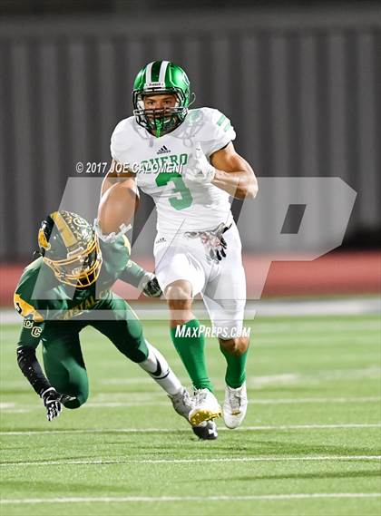 Thumbnail 2 in Cuero Vs Crystal City (Class 4A Div 2 Second Round) photogallery.