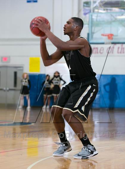Thumbnail 2 in Millington Central vs Bartlett photogallery.