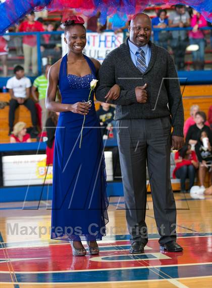 Thumbnail 2 in Millington Central vs Bartlett photogallery.