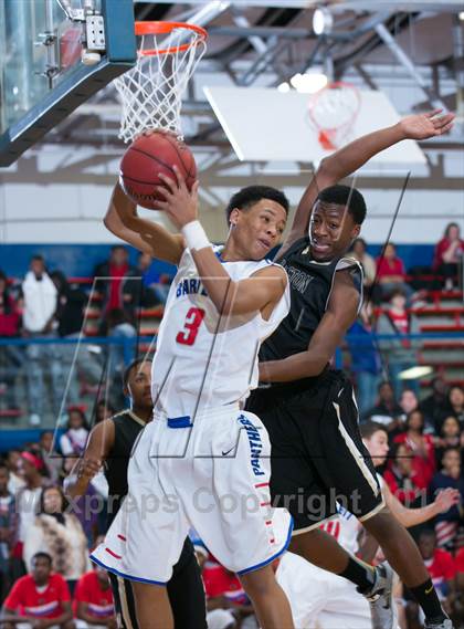 Thumbnail 2 in Millington Central vs Bartlett photogallery.