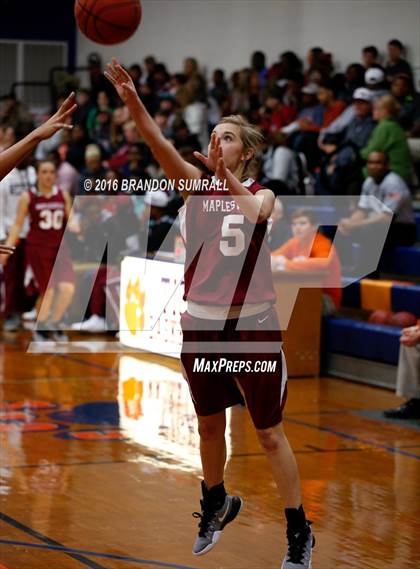 Thumbnail 1 in Maplesville @ Chilton County photogallery.