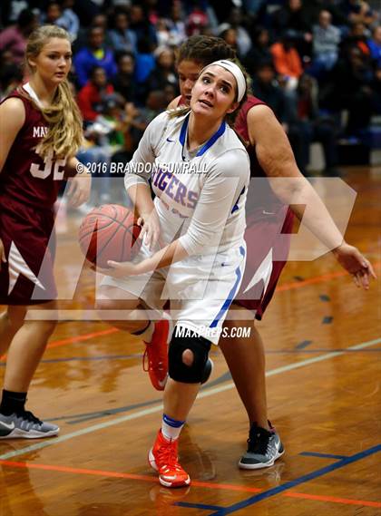 Thumbnail 1 in Maplesville @ Chilton County photogallery.