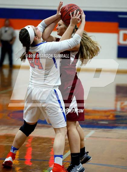 Thumbnail 2 in Maplesville @ Chilton County photogallery.