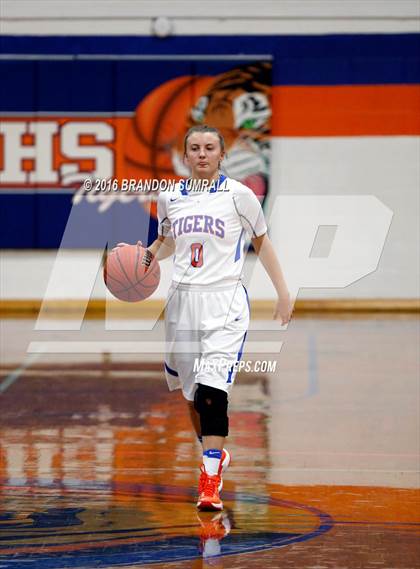 Thumbnail 3 in Maplesville @ Chilton County photogallery.