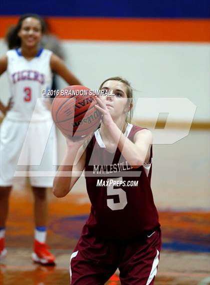 Thumbnail 2 in Maplesville @ Chilton County photogallery.