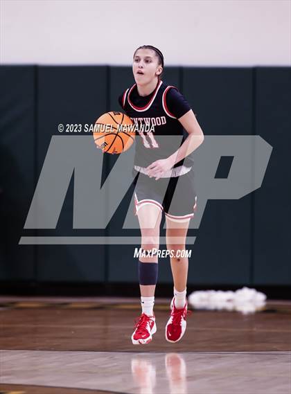 Thumbnail 2 in Brentwood School vs Leuzinger (CIF SS Division 2A Championship) photogallery.