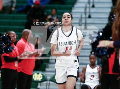 Thumbnail 3 in Brentwood School vs Leuzinger (CIF SS Division 2A Championship) photogallery.