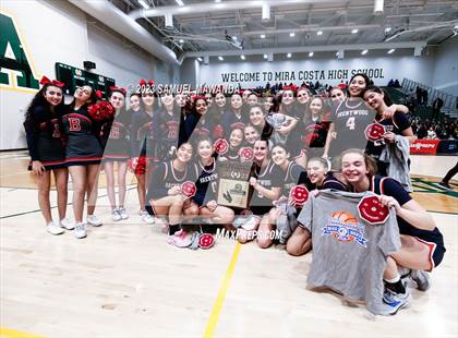 Thumbnail 1 in Brentwood School vs Leuzinger (CIF SS Division 2A Championship) photogallery.