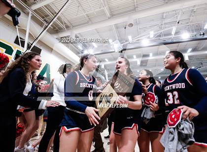 Thumbnail 2 in Brentwood School vs Leuzinger (CIF SS Division 2A Championship) photogallery.