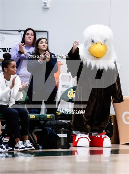 Thumbnail 2 in Brentwood School vs Leuzinger (CIF SS Division 2A Championship) photogallery.