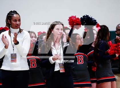 Thumbnail 3 in Brentwood School vs Leuzinger (CIF SS Division 2A Championship) photogallery.