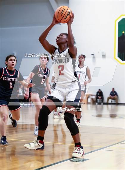 Thumbnail 1 in Brentwood School vs Leuzinger (CIF SS Division 2A Championship) photogallery.