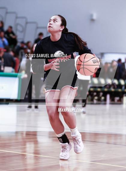 Thumbnail 3 in Brentwood School vs Leuzinger (CIF SS Division 2A Championship) photogallery.