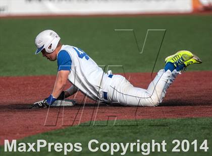 Thumbnail 2 in Ryle vs Highlands photogallery.