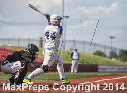 Thumbnail 2 in Ryle vs Highlands photogallery.