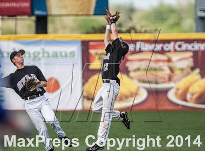 Thumbnail 2 in Ryle vs Highlands photogallery.