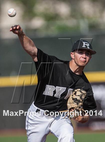 Thumbnail 2 in Ryle vs Highlands photogallery.