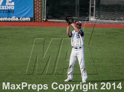 Thumbnail 2 in Ryle vs Highlands photogallery.